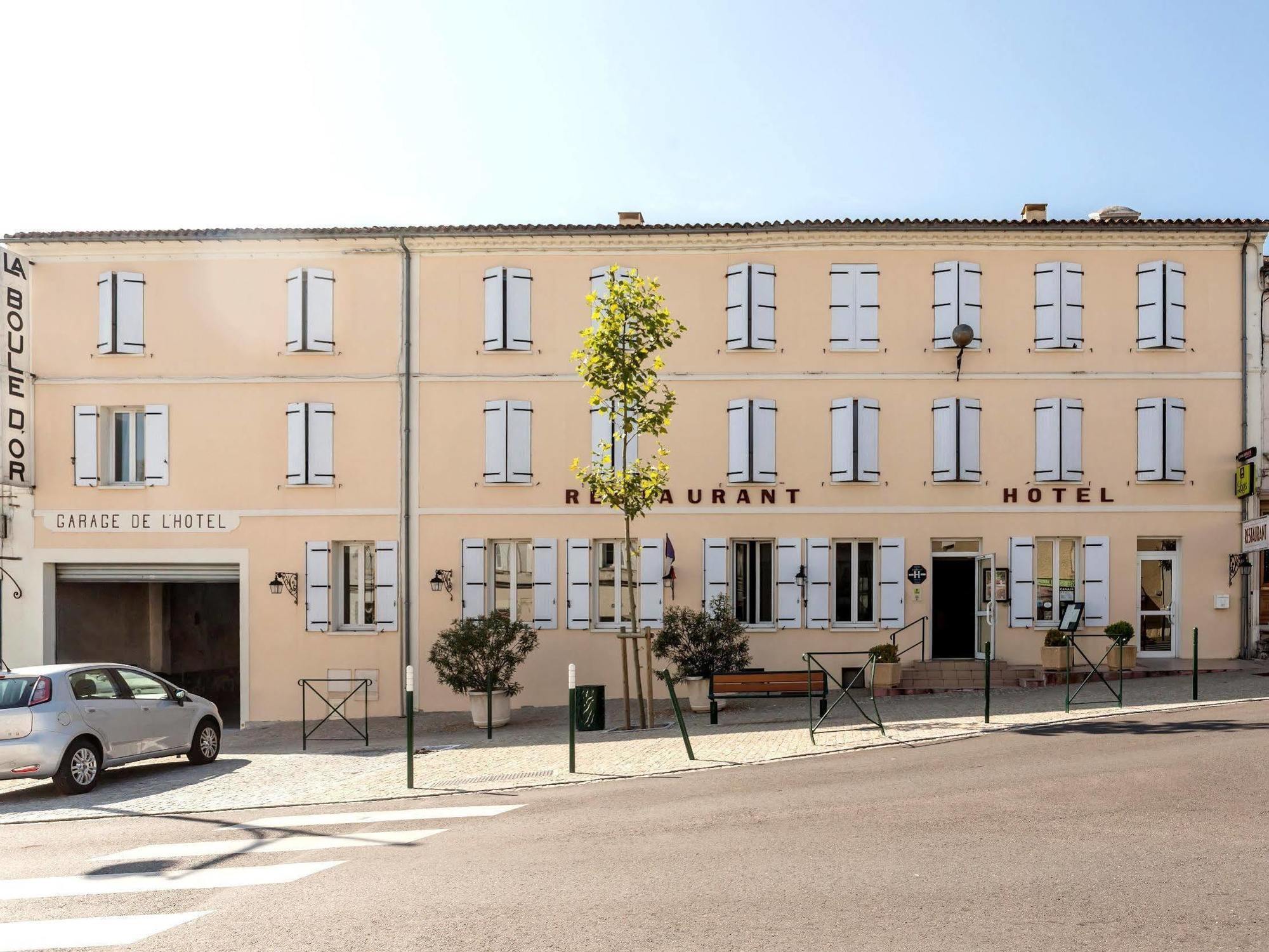 Hotel Restaurant La Boule D'Or Barbezieux-Saint-Hilaire Екстериор снимка