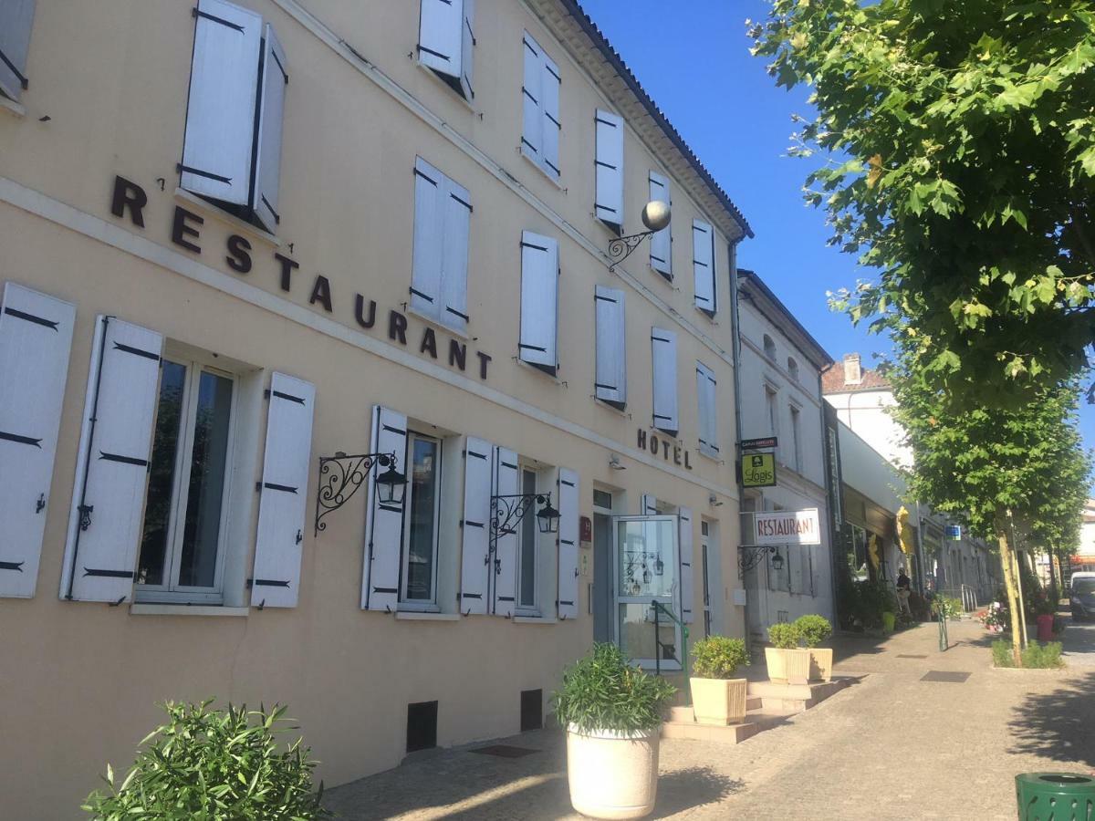 Hotel Restaurant La Boule D'Or Barbezieux-Saint-Hilaire Екстериор снимка